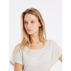 Protest Dames Shirt PRTMEGAN - 106 Kitoffwhite -Trendy Deals Voor Actieve Lifestyles 051629 09 03 1